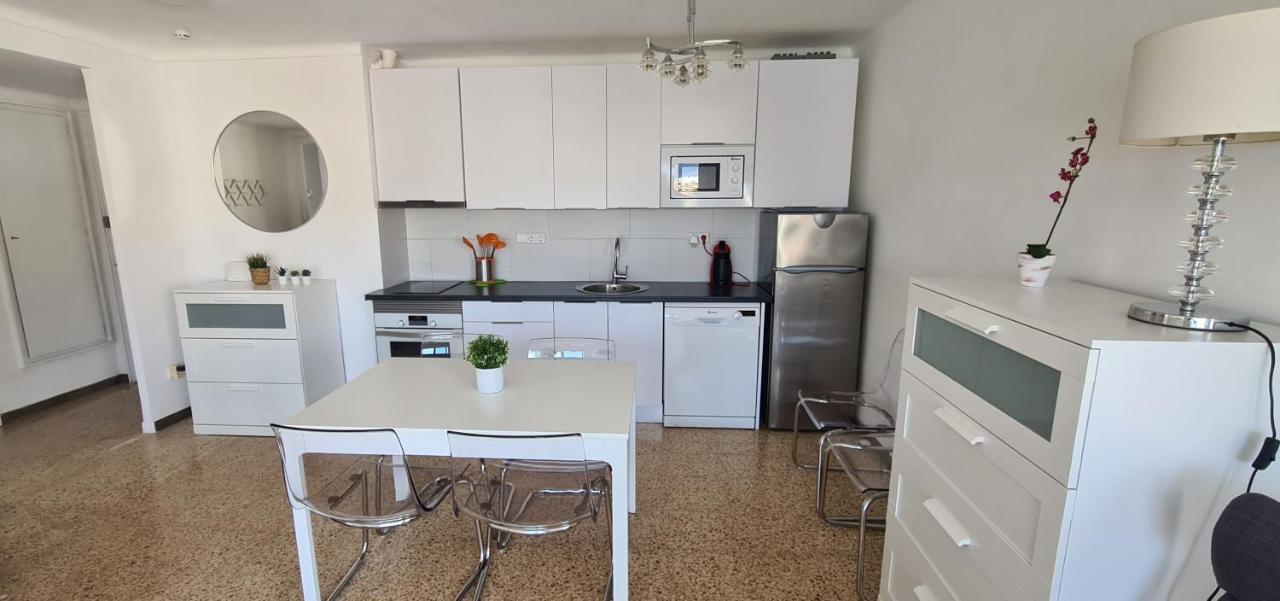 Bahia Iii Apartment *