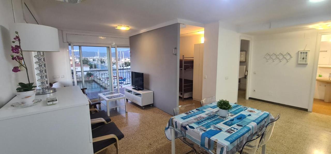Bahia Iii Apartment