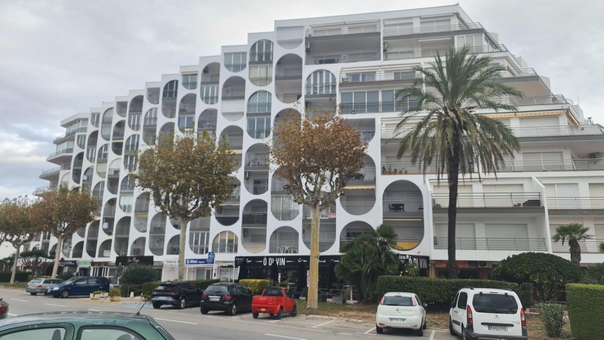 Bahia Iii Apartment *